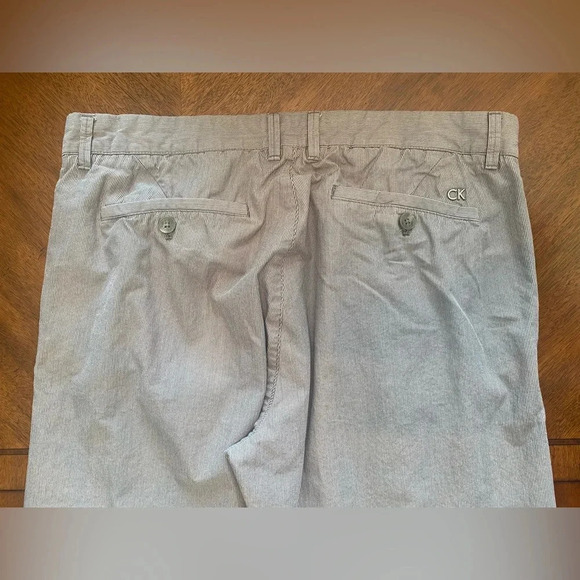 Calvin Klein Men's Blue/Gray 100% Cotton Micro Striped Career Trousers 34x32 EUC - Picture 10 of 12